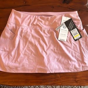Donated to a shelter! HEAD sport skirt!